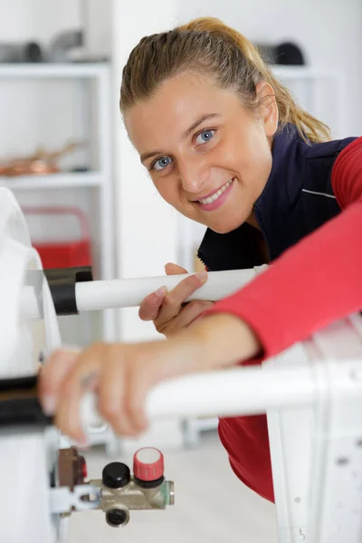 Smiling Girl Using Heating Water System Home — Stock Photo, Image