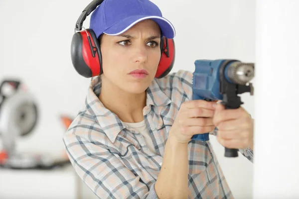 Serious Woman Drill Screwdriver — Stock Photo, Image