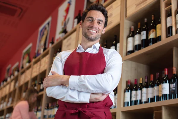 Happy Man Working Wine Shop — Stock Photo, Image
