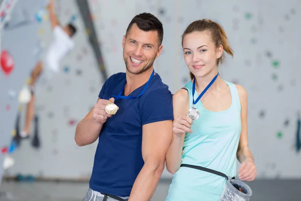 Indoor Climbers Showing Medals — Stock Photo, Image