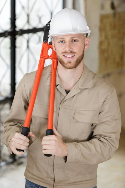 Young Bearded Caucasian Handyman — Stock Photo, Image