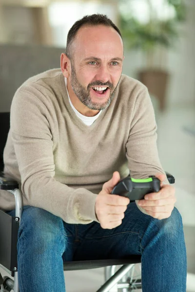 Happy Disabled Man Playing Computer Games Rehabilitation — Stock Photo, Image