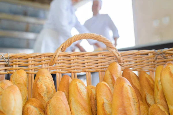 Brot Und Baguette Einer Bäckerei — Stockfoto