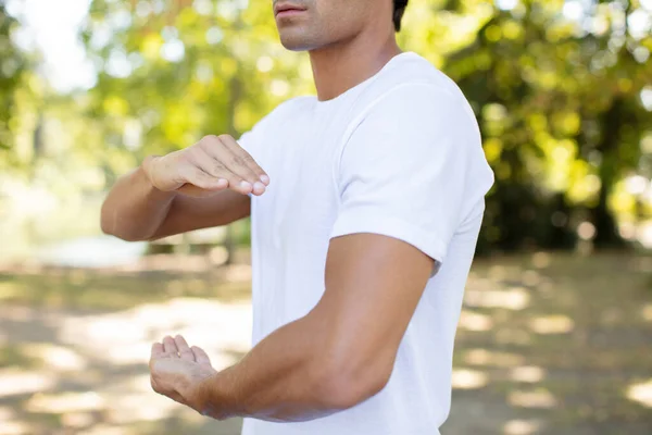 Fitness Male Doing Yoga Park — Stock Photo, Image
