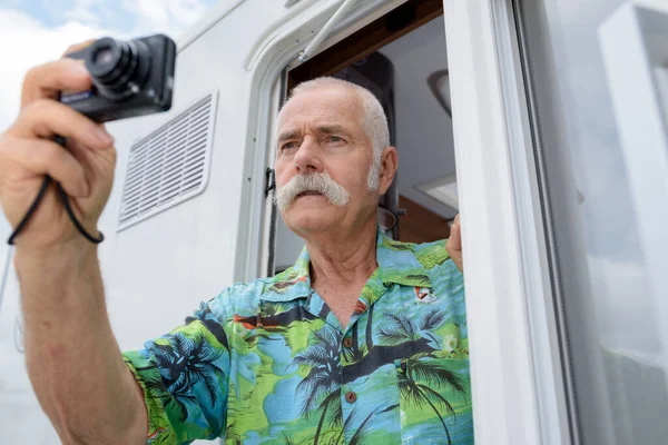 Senior Man Taking Photograph Door Campervan — Stock Photo, Image