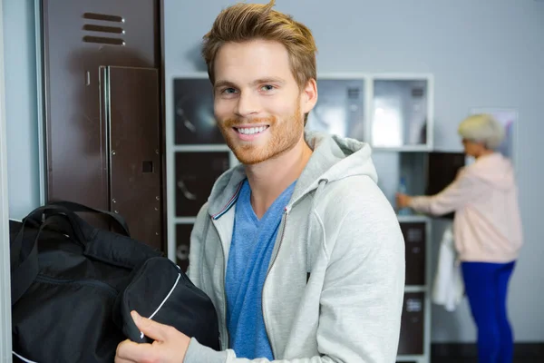 Young Man Sports Changing Room — Stock Photo, Image