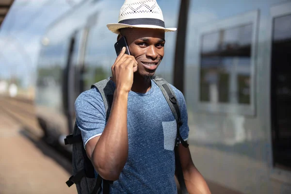 Afro American Man Train Station Making Phone Call — Stockfoto