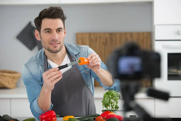 Young Male Food Blogger Recording Video Kitchen — Stock Photo, Image