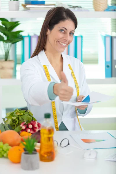 Weight Loss Concept Young Dietitian Her Office — Stock Photo, Image
