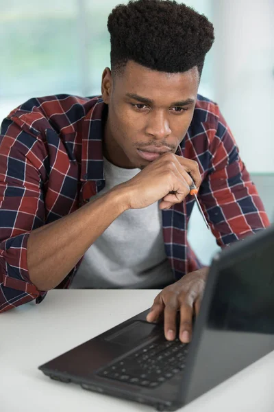Freelance Developer Checking His Laptop — Stock Photo, Image