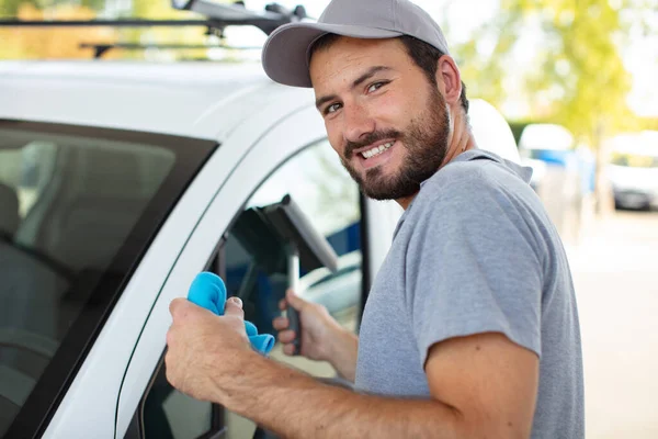 Portrait Young Man Cleaning His Car — Stock Photo, Image
