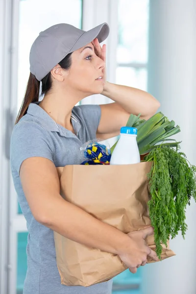 Food Delivery Corona Virus Outbreak Stressed Deliverywoman — Stock Photo, Image