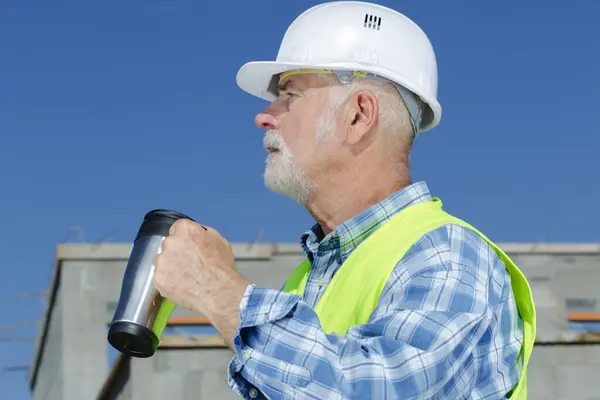 Senior Ingenieur Mann Beim Kaffee Freien — Stockfoto