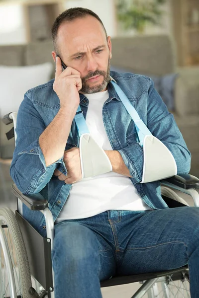 Injured Man Wheelchair Making Telephone Call — Stock Photo, Image
