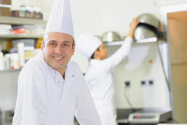 Chef Feliz Cocina Comercial — Foto de Stock