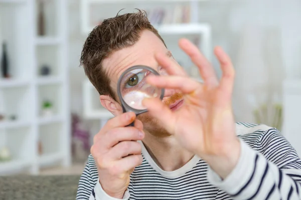 Man Looking Ring Magnifying Glass — Stock Photo, Image