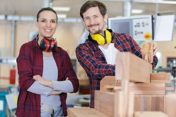 Male Female Workers Woodworking Workshop — Stock Photo, Image