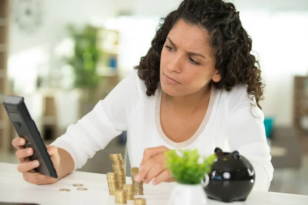 Woman Counting Money Piggybank — Stok fotoğraf