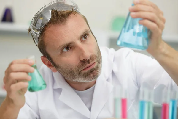 Technicien Laboratoire Travaillant Avec Pipette Laboratoire Moléculaire — Photo