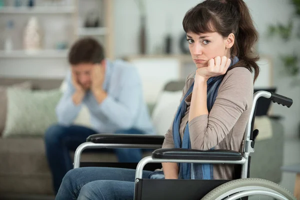 Zdesperowana Osoba Niepełnosprawna Wózku — Zdjęcie stockowe