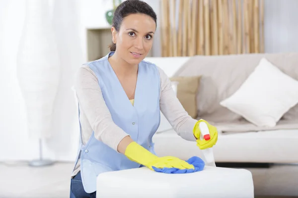 Woman Cleaning Sofa Home — Stock Photo, Image