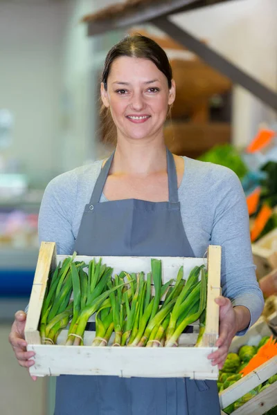 Retrato Mujer Feliz Con Verduras —  Fotos de Stock