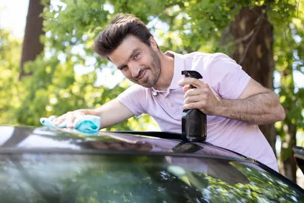 Happy Man Cleaning His Car Cloth Outdoors — Stock Photo, Image