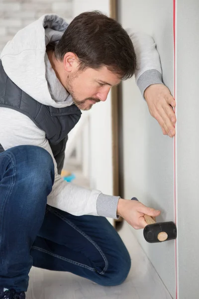 Man Sealing Join Two Sheets Platerboard — Stock Photo, Image