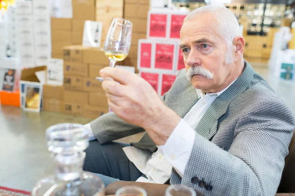 Senior Man Trying Whisky — Stock Photo, Image