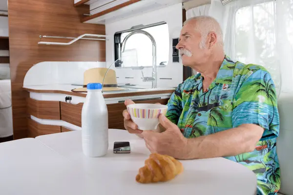 Senior Man Taking Breakfast Camper Van — Stock Photo, Image