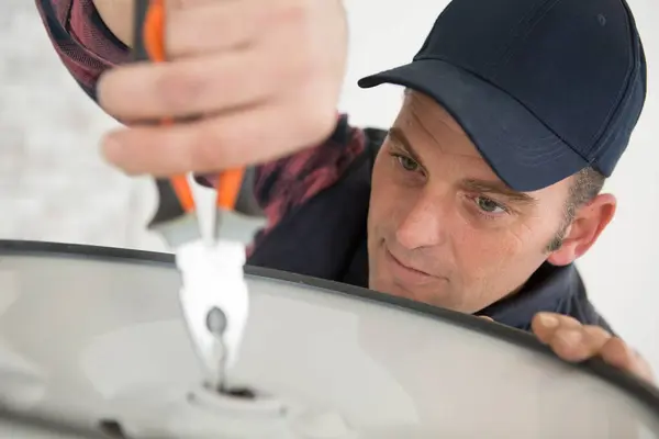 Handyman Using Pair Pliers — Stock Photo, Image
