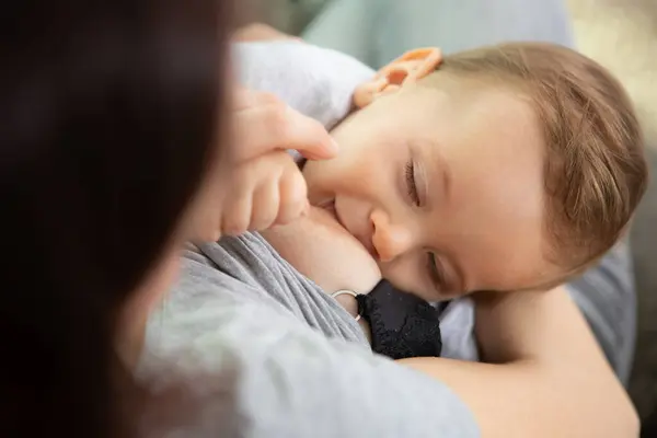 Close Mother Breastfeeding Newborn Baby — Stock Photo, Image