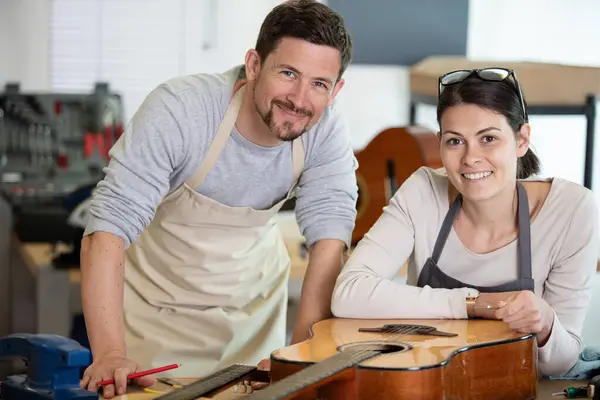 Male Female Luthiers Repair Guitar — Stock Photo, Image