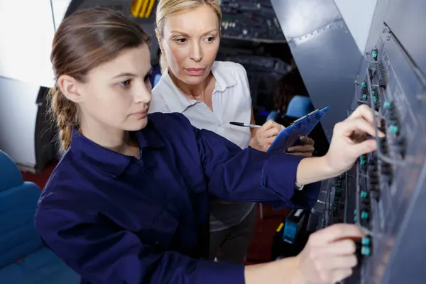 Young Apprentice Stood Control Panel Being Supervised — Stock Photo, Image