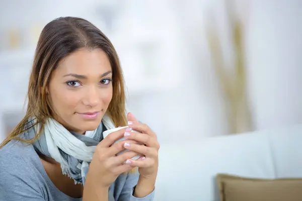 Young Woman Coffee Break — Stock Photo, Image