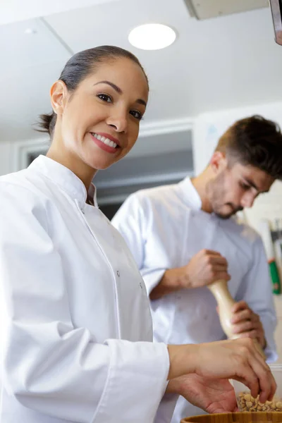 Female Industrial Chef Work — Stock Photo, Image