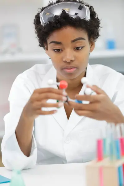 Female Laboratory Scientist Working Lab — Stock Photo, Image
