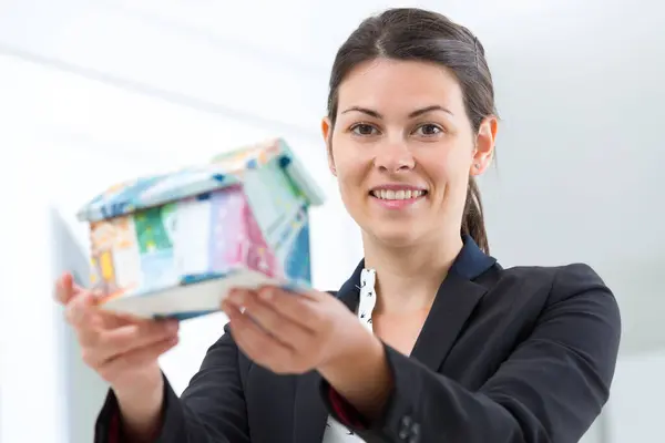 Business Woman Real Estate Agent Holding Red Paper House — Stock Photo, Image