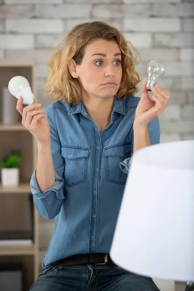Young Worried Woman Thinking Hard Looking Right Solution — Stock Photo, Image