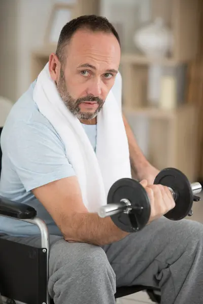 Handicapped Man Wheelchair Working Out — Stock Photo, Image