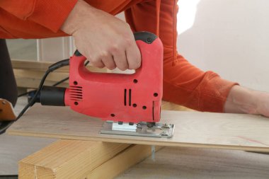 Kaplama döşeme kurulumunun adım adım