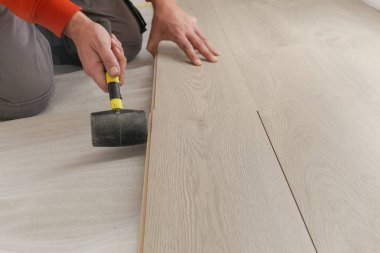 Kaplama döşeme kurulumunun adım adım