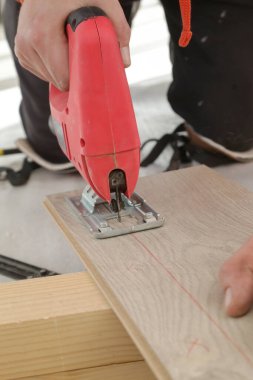 Kaplama döşeme kurulumunun adım adım