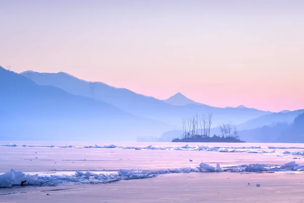 Χειμώνας Στην Κορέα Dumulmeori Και Παγωμένη Λίμνη Yangpiyeong Χειμώνα Στην — Φωτογραφία Αρχείου