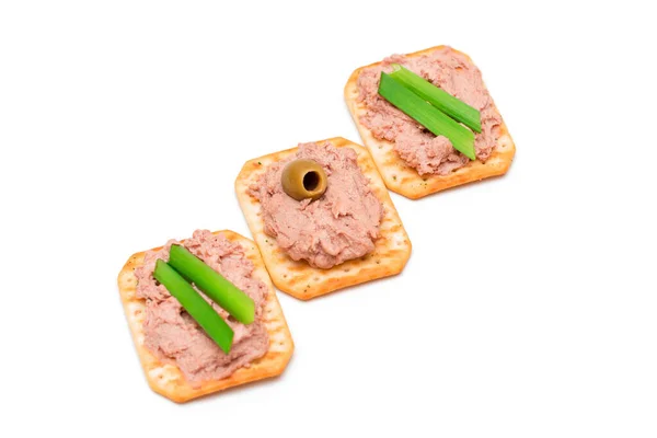 Crispy Salted Crackers Liver Pate Green Onions Olives Isolated White — Stock Photo, Image