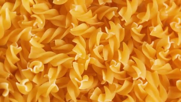 Uncook Fusilli Pasta Top View Close Dalam Bahasa Inggris Lemak — Stok Video
