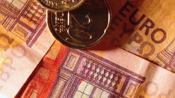 Euro Cent Coins Euro Banknotes Top View Macro 欧元货币 橙纸钱 — 图库视频影像