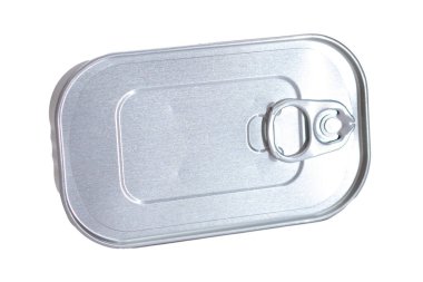 Beyaz arka planda izole edilmemiş dikdörtgen teneke kutu. Konserve yiyecekler. Güvenli ve uzun vadeli yiyecek depolama için alüminyum kutu. Çelik Mühürlü Yiyecek Depolama Konteynırı - Tecrit