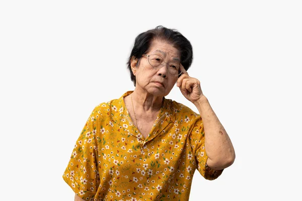 強い慢性頭痛片頭痛に苦しむ疲れた高齢女性 彼女の手で頭を保持患者 老人性認知症に苦しんで 記憶障害 混乱し アルツハイマー病 — ストック写真