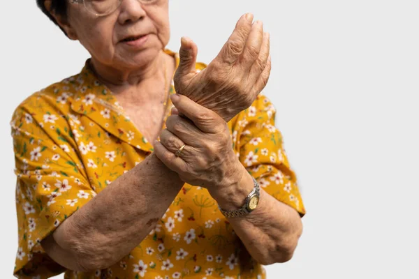 Пациентки Пожилой Азиатки Страдают Онемения Руках Ревматоидного Артрита Старшая Женщина — стоковое фото